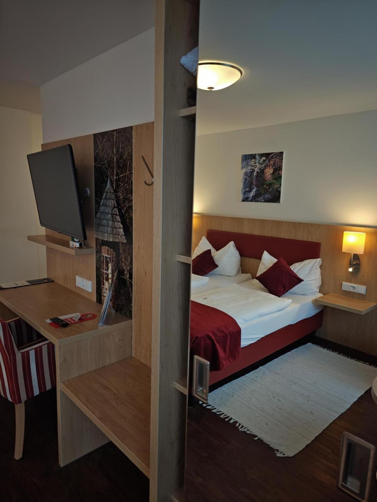 Hotel Restaurant Perschler Rattenberg  Extérieur photo
